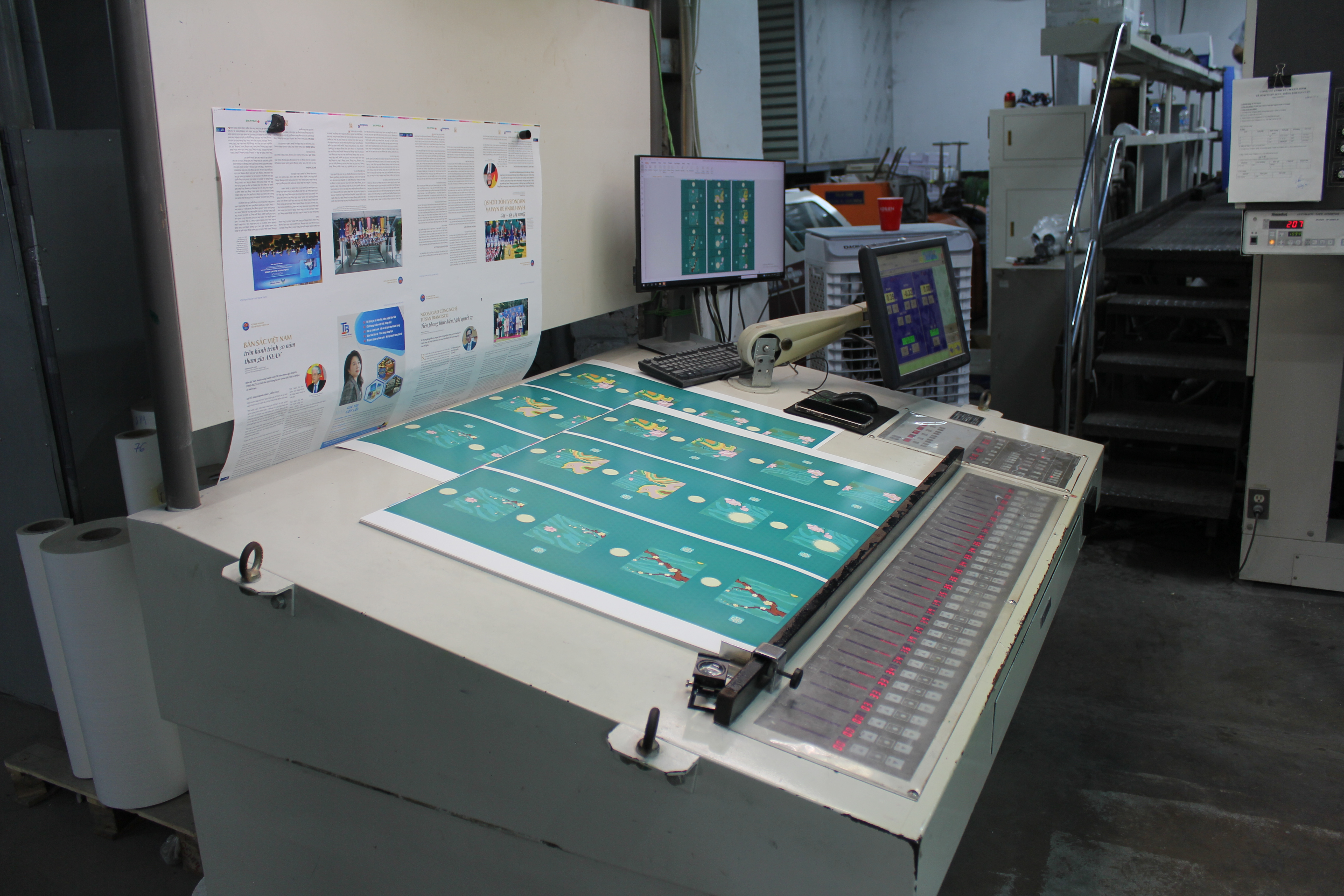 Xưởng in ấn ấn phẩm doanh nghiệp